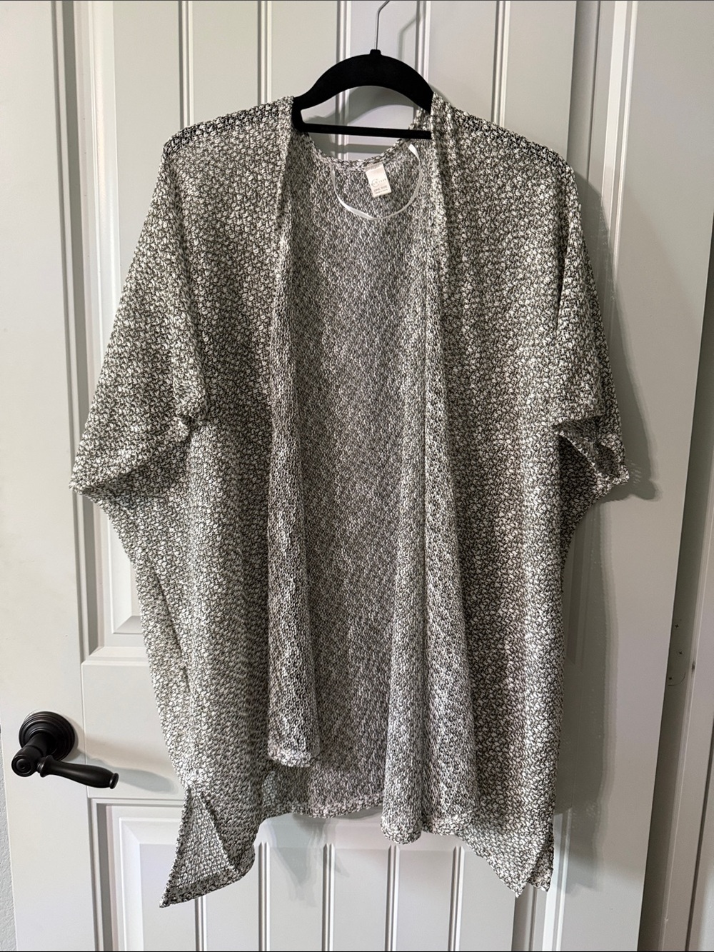 Lightweight Open-Front Textured Cardigan - Gray/White